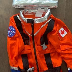 Astronaut costume (size 7)